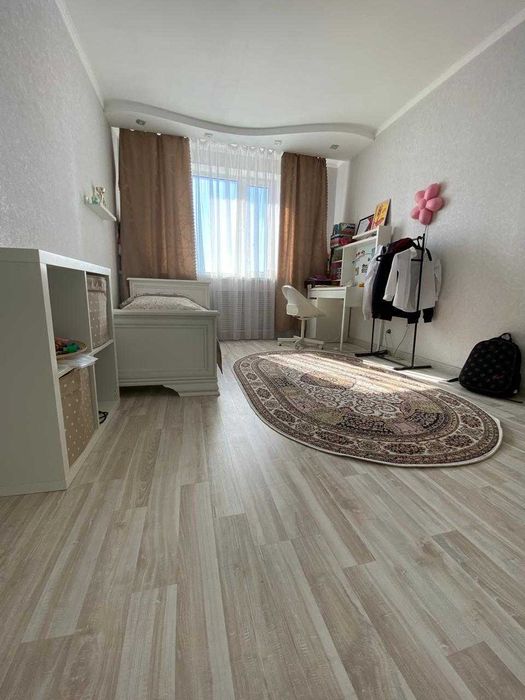 3комн. 69,5 м2 8мкр 7эт