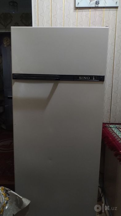 Продаётся холодильник SINO