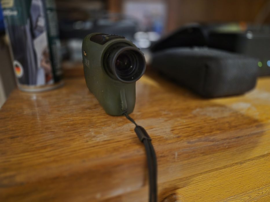 Telemetru  Nikon prostaff 550