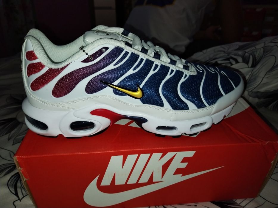 Nike tn psg noi cu cutie