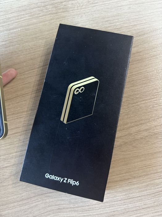 Samsung z flip 6