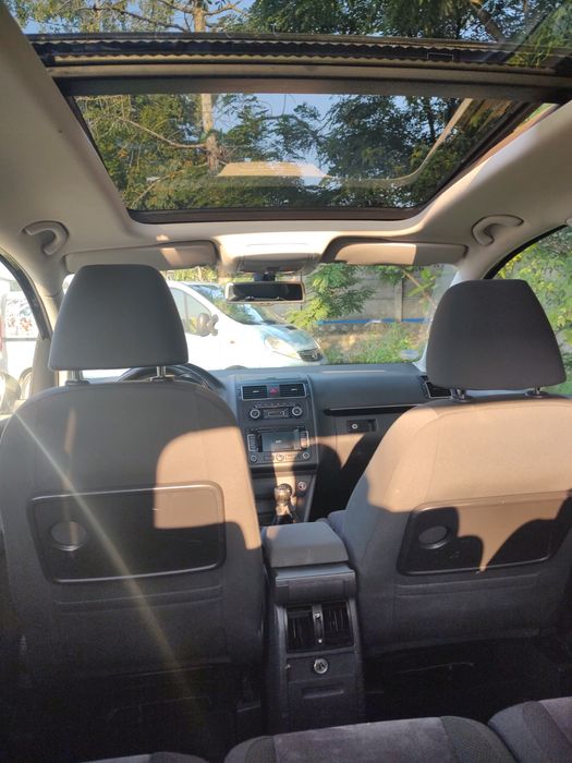 Volkswagen Touran HighLine 2L TDI Euro 5