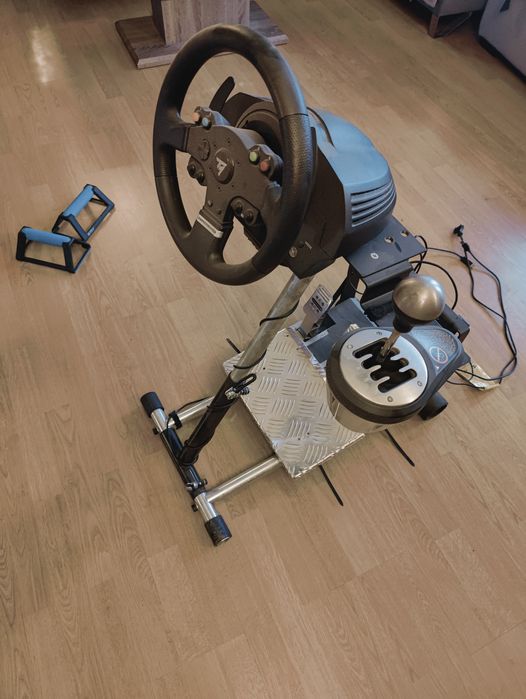 Thrustmaster Sim Rig