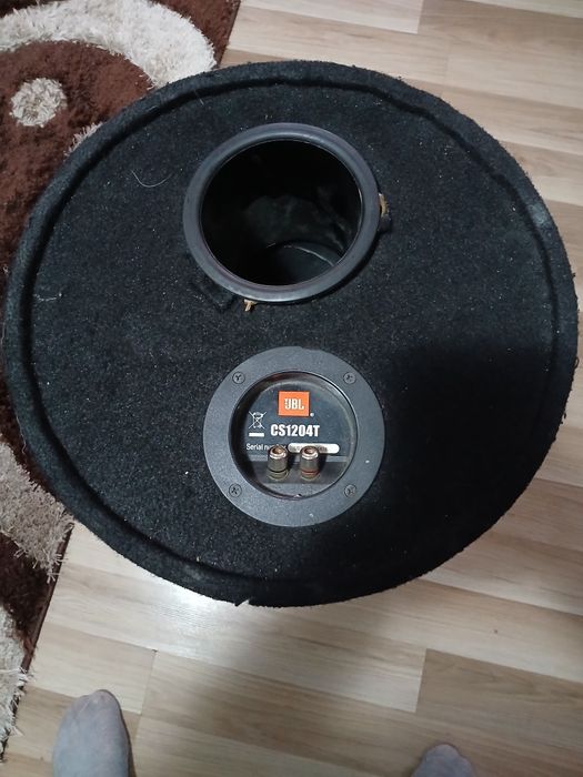 Subwoofer JBL + stație MUTANT !!!