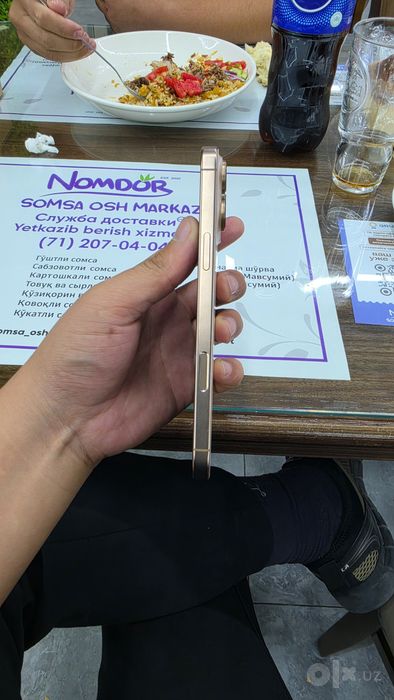 iPhone 16 Pro Max // 256 GB ideal