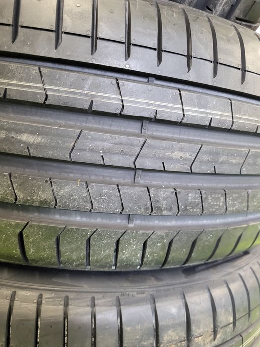 4 бр летни 235/45/20 Pirelli Нови