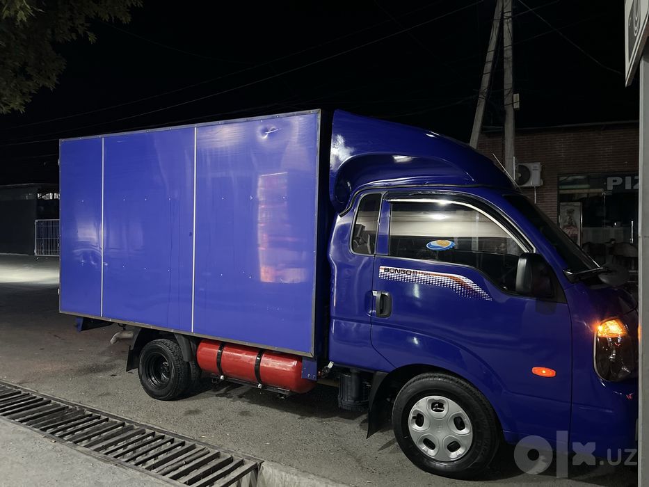 Kia Bongo  срочне сотилади