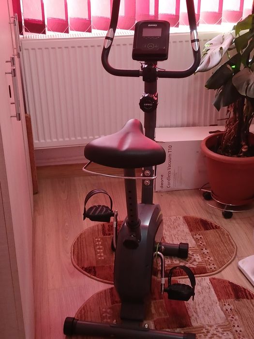 Bicicletă fitness
