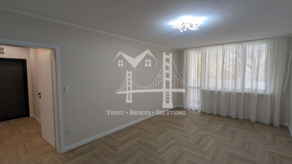 Продава се Двустаен апартамент в София, Редута - 68 кв.м за 3515 €/кв.м - Снимка #1