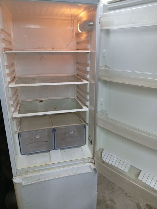Продам холодильник