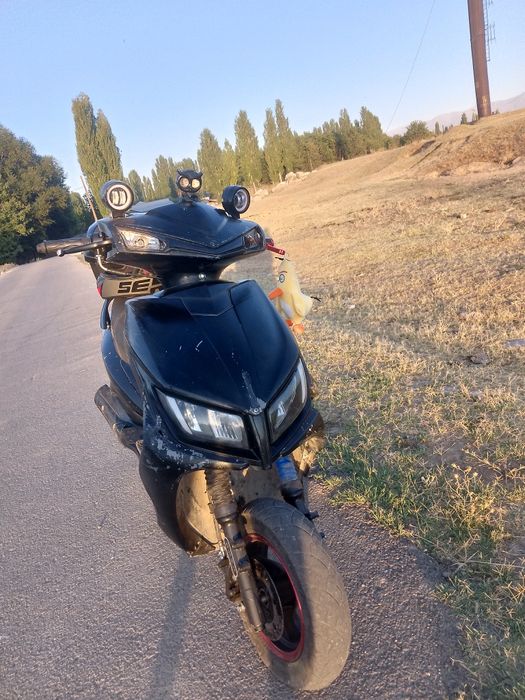 Продам мопед м8 на полном ходу