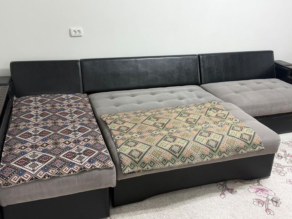 Продам диван складной большой