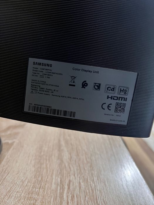 Vand monitor Samsung 72hz,curbat,full hd ,24inch,ca nou