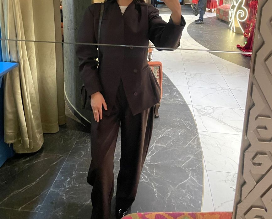 Продается дайсон и платья