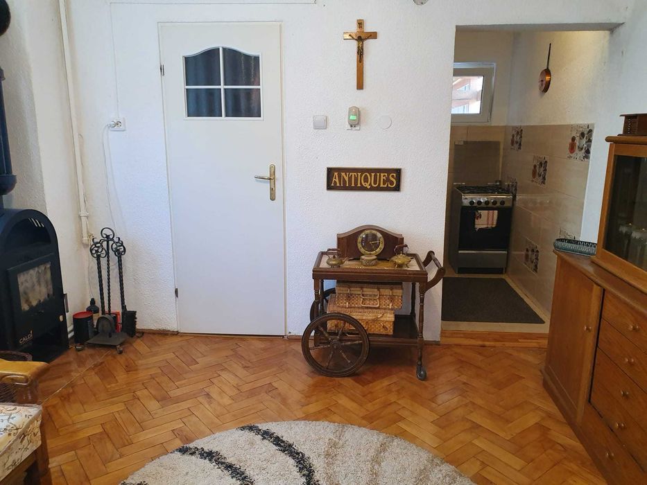 Vand URGENT casa in oras Turda, central