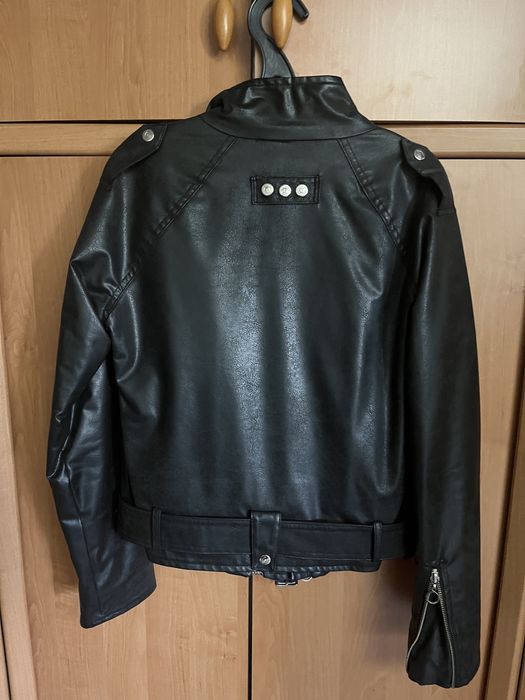 Кожаная женская куртка