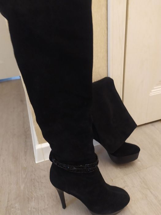 Ботфорты черные замшевые