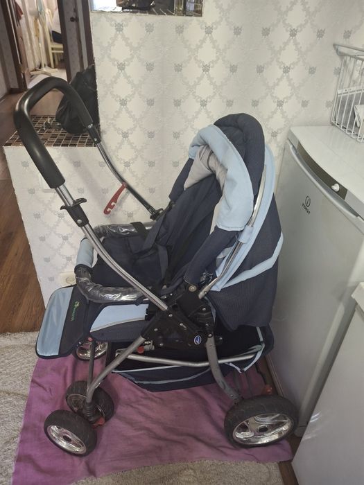 Продам коляску б/у