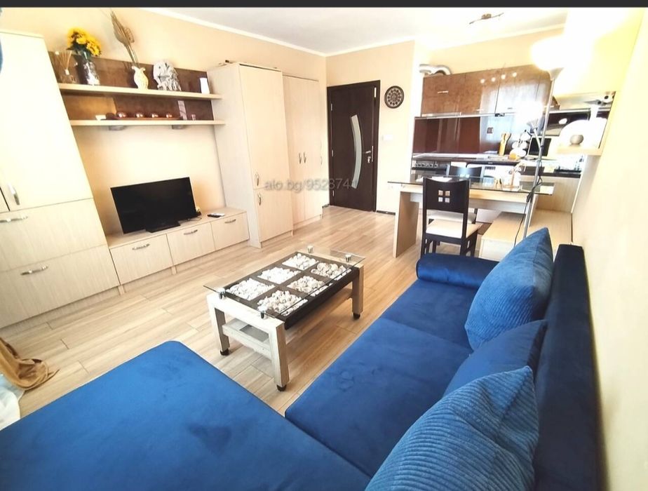 Дава се под наем Двустаен апартамент в Бургас, Славейков - 59 кв.м за 357 € - Снимка #8