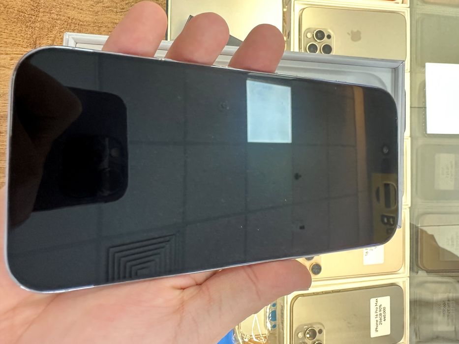 IPhone 17 Air 256гб 92% акб