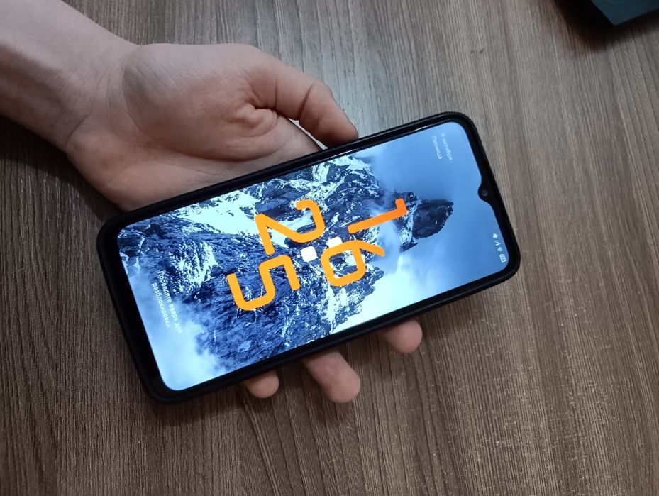 Poco m5 в хорошем состоянии