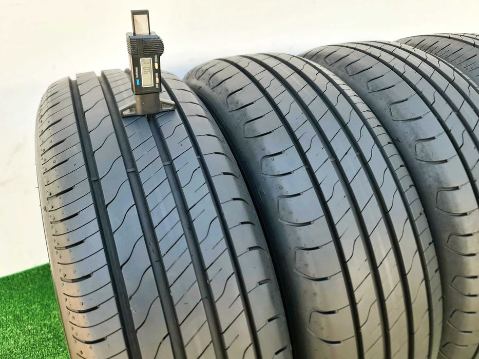 4бр. 215/65/17 GOODYEAR Efficientgrip 2 SUV- летни