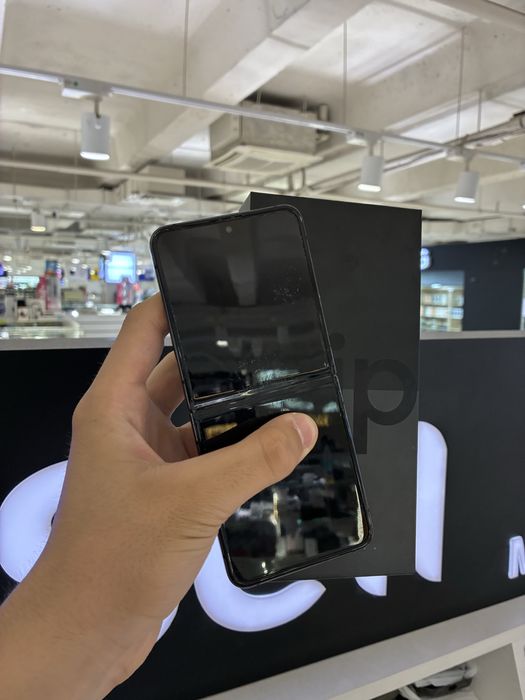 Samsung Z Flip 4 512gb