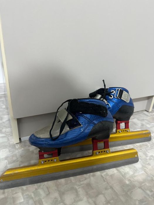 Коньки. Шорт трек