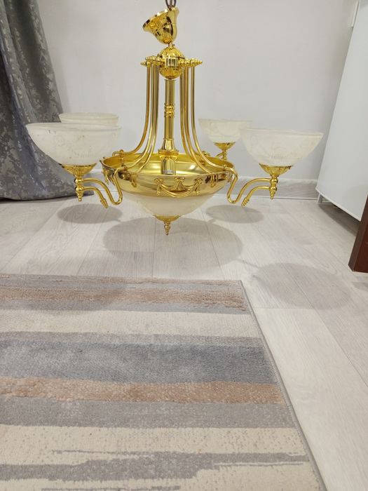 Люстры в отличном состоянии