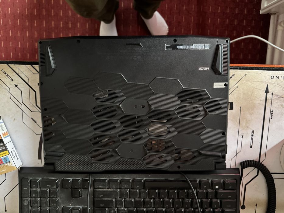 Laptop MSI Katana GF66