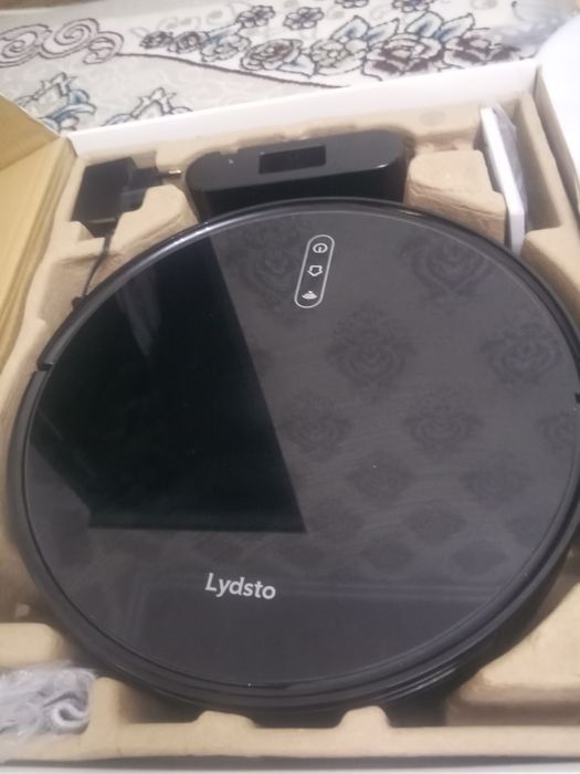 Робот пылесос  G1