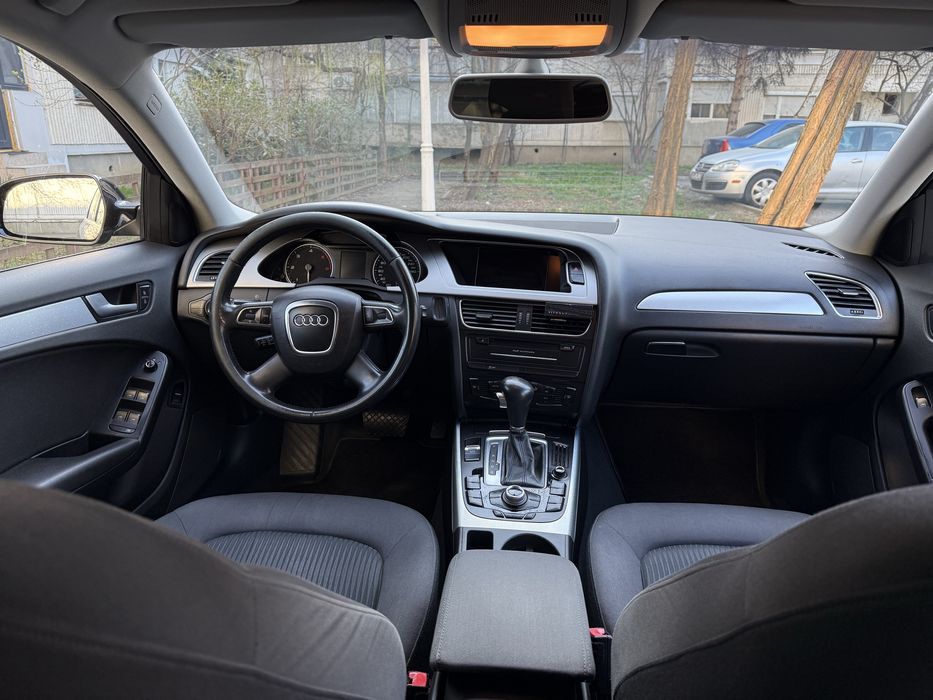 Audi A4 B8 -2.0 TDI - 2011