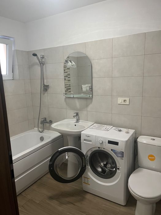 De închiriat apartament 2 camere Dumbrăvița