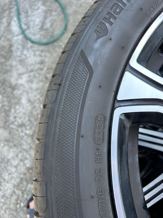 4 броя Гуми Hankook 255 / 45 R 20 почти нови!