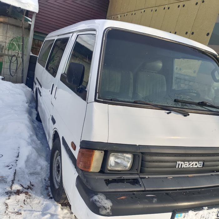Продается Мазда бонго на ходу