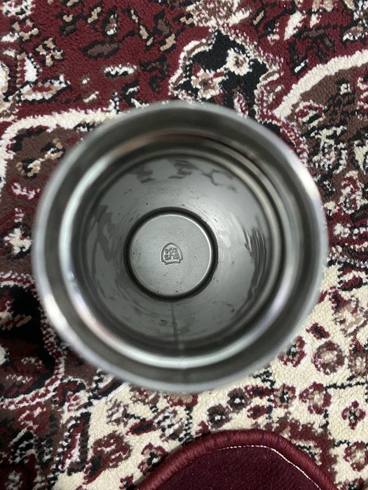 Продам термоз с градусом воды есть мятина снизил немного за это цену