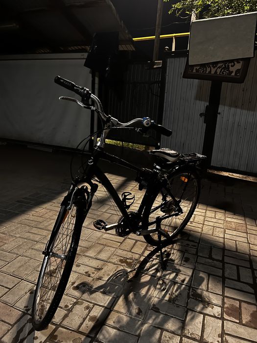 Велосипед Giant на ходу