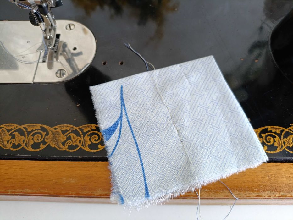 Швейная машина ручная