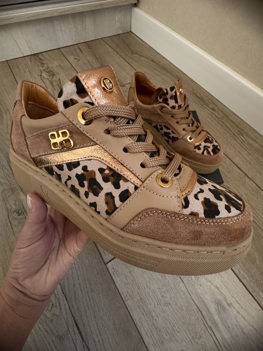 Продаю новые  кеды 36разм