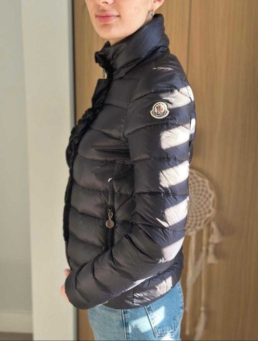 Geaca de dama Moncler, puf, originala