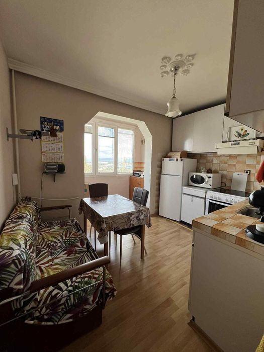 Дава се под наем Двустаен апартамент в София, Връбница 2 - 64 кв.м за 459 € - Снимка #2