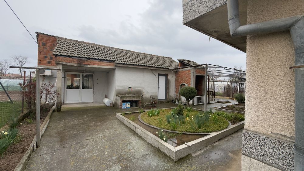 Продава се Къща в Свиленград - 260 кв.м за 383 €/кв.м - Снимка #2