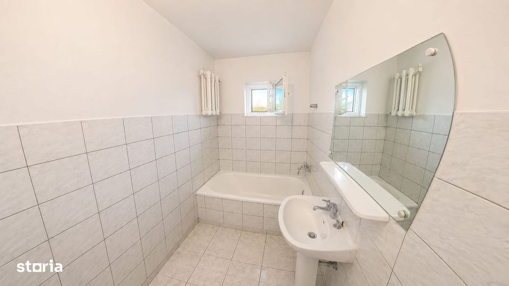 Casă cu 3 dormitoare și teren de 539 mp, Satu Mare str St, O Iosif