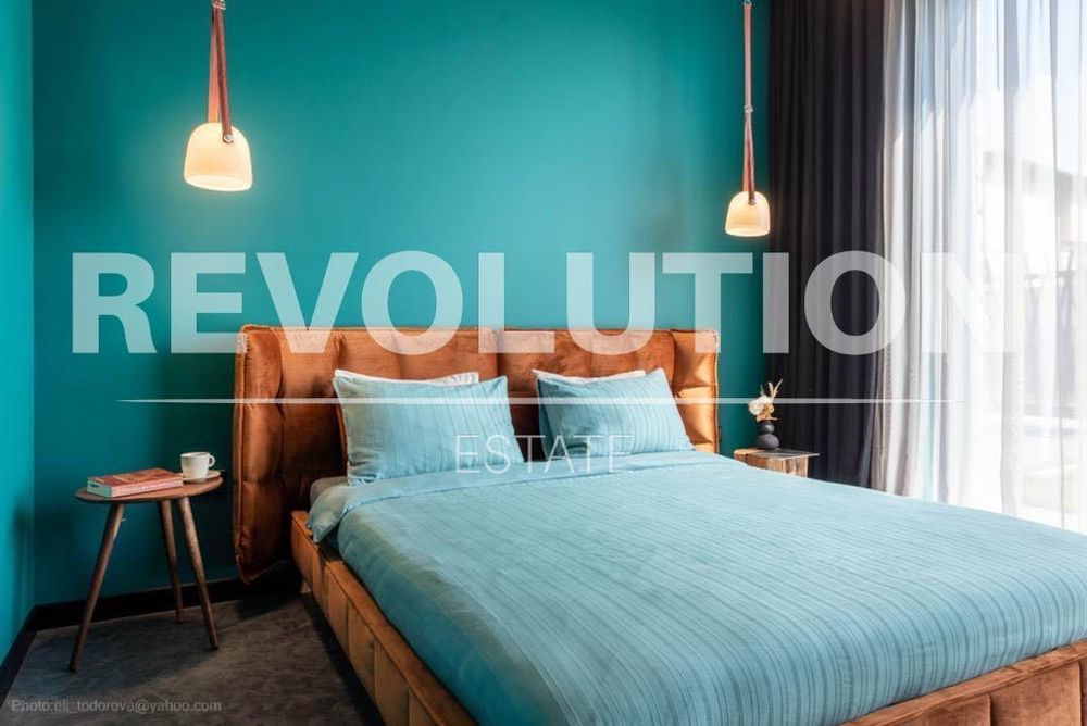 Дава се под наем Къща в Варна, Център - 200 кв.м за 2493.39 € - Снимка #8