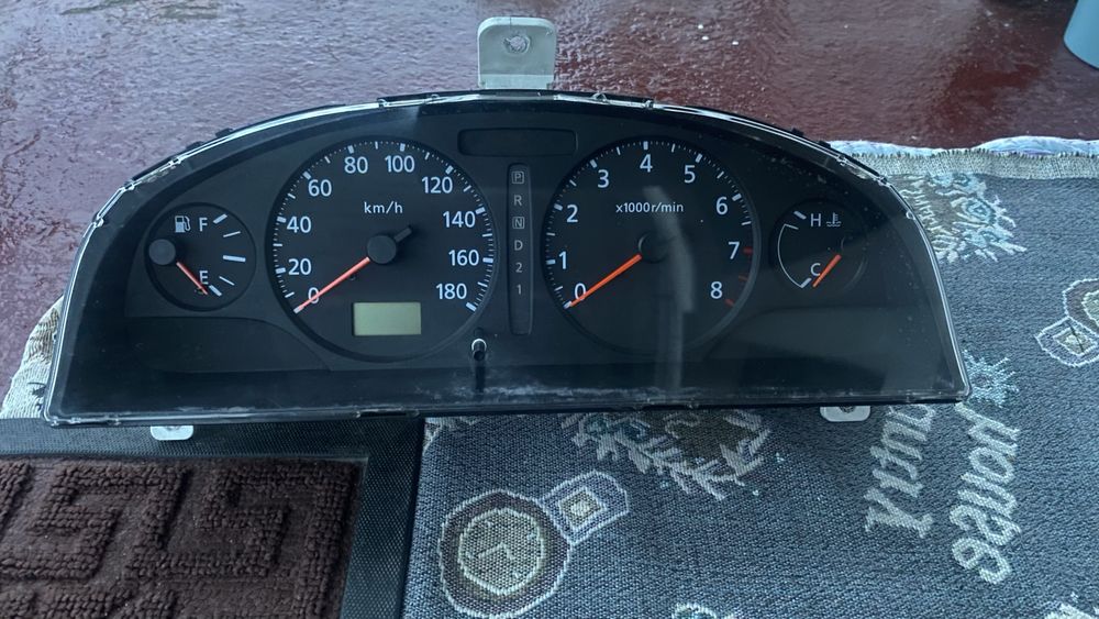 Панель прибор на Nissan Cefiro a33