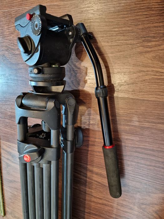 Trepied video profesional