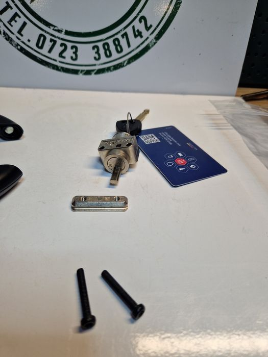 Incuietoare baterie Bosch Powertube smart system + incuitoare 5755L