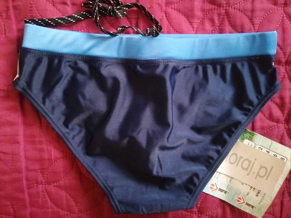 Нови детски бански,тип слип 152-158.