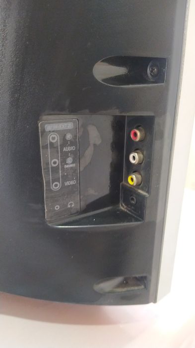 Продам телевизор LG