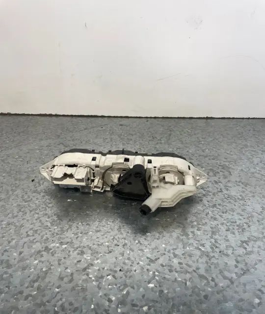 Comanda AC Ford Focus 2009 1.6 TDCi MT (109 hp)